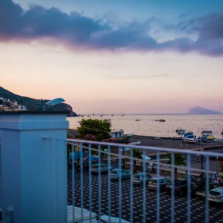 Πανσιόν Zagma Un Passo Dal Mare